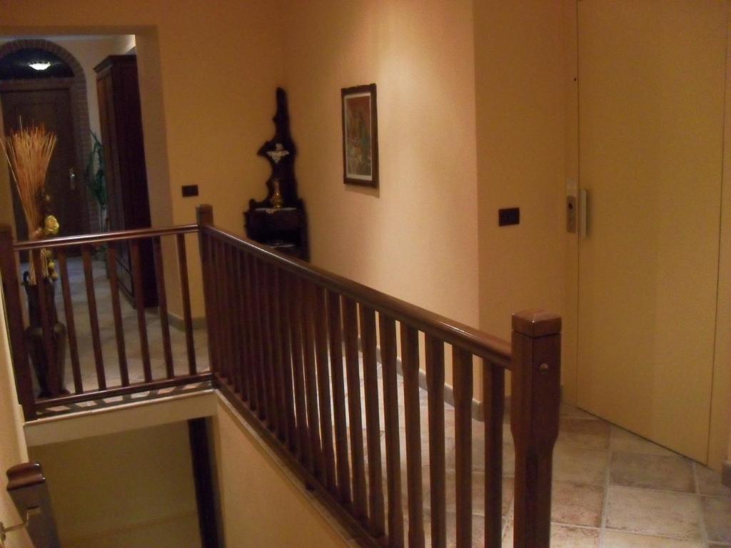 Ristorante Albergo Da Maurizio Cravanzana エクステリア 写真