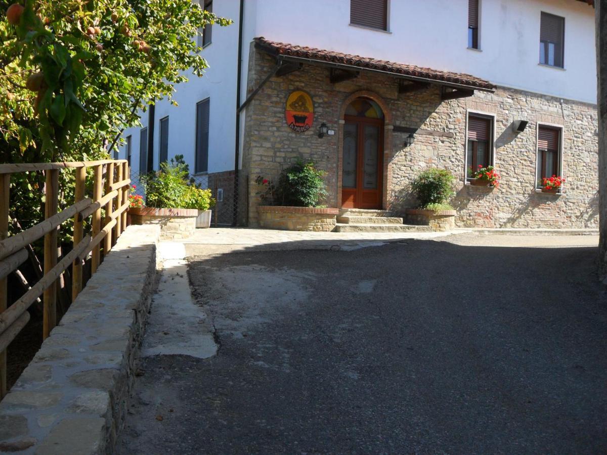 Ristorante Albergo Da Maurizio Cravanzana エクステリア 写真